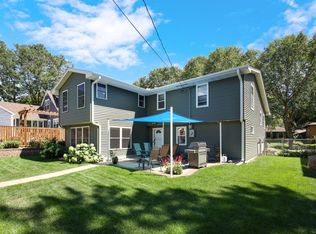 5306 Shoreview Ave, Minneapolis, MN 55417