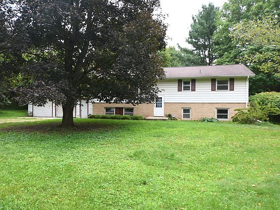 2nd image of 36199 52nd Ave