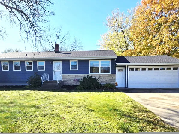 531 Glenview Dr, Winona, MN 55987