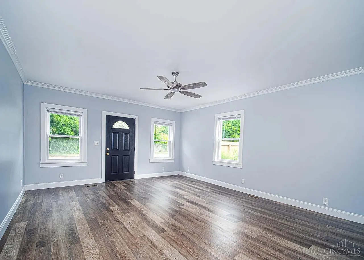 4239 Eastern Ave — Photo 4