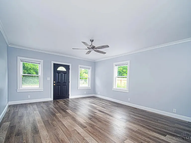 4239 Eastern Ave — Photo 4
