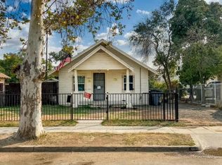 2036 E Clay Ave, Fresno, CA
