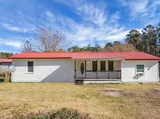 2571 Camden Rd, Holly Hill, SC 29059