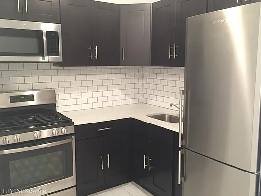 Rented by Living New York | media 18