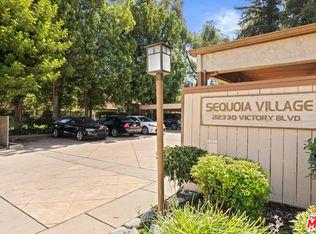 22330 Victory Blvd APT 802, Woodland Hills, CA 91367