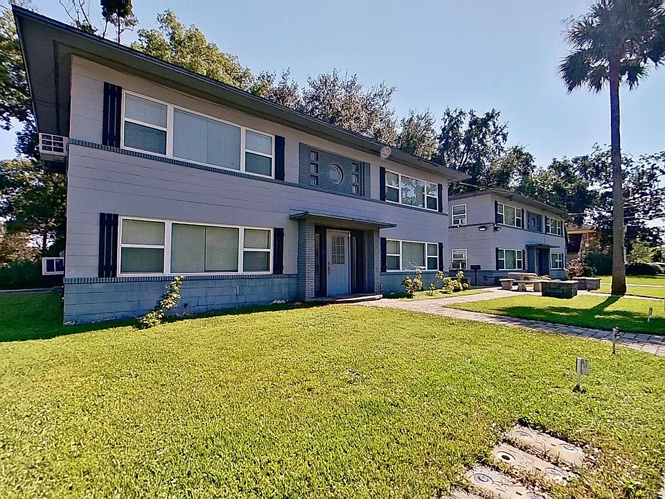 Flagler Avenue 1613