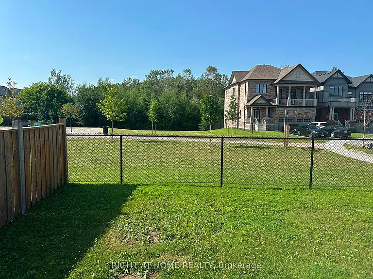2 Bruce Cameron Dr — Photo 42