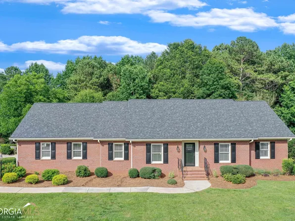 3648 Maple Forge Ln, Gainesville, GA 30504