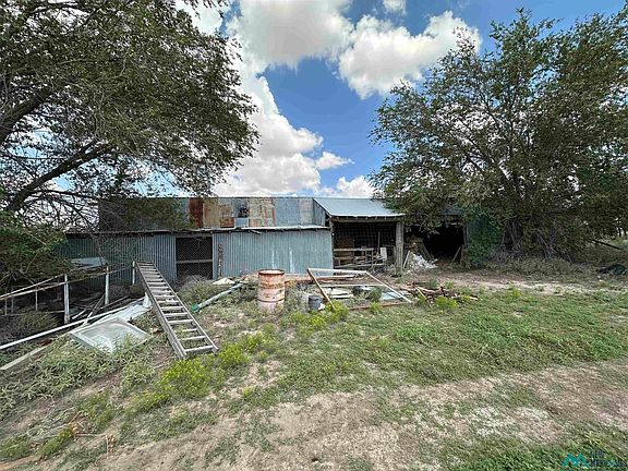 5th image of 1408 Isler Rd