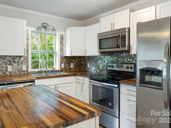 308 Davis Park Rd, Gastonia, NC 28052