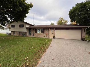 4970 Lone Rd, Freeland, MI 48623