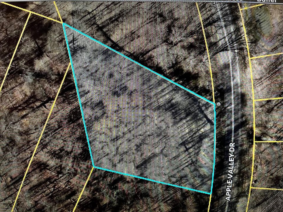 2nd image of 2271 Apple Valley Dr