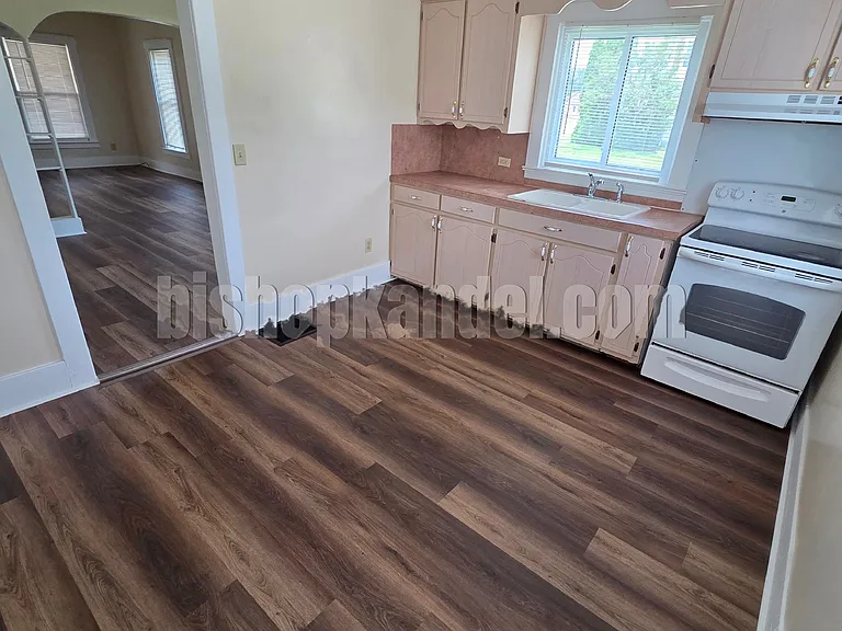 625 Crystal Ave — Photo 7