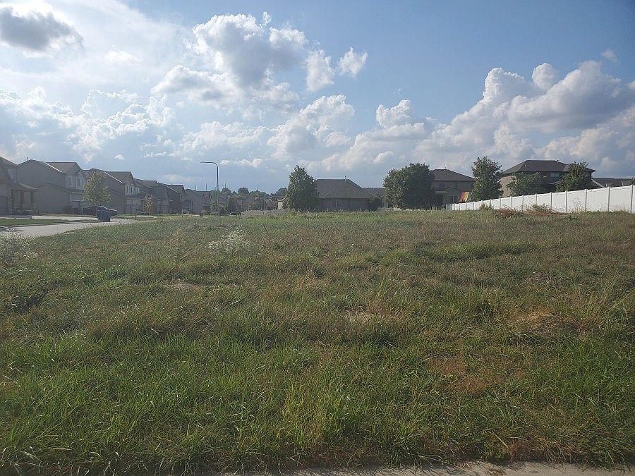 1st image of 15006 S 20th St