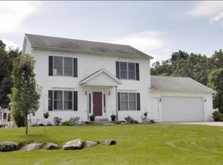 5215 Trent Ct, Kalamazoo, MI 49009