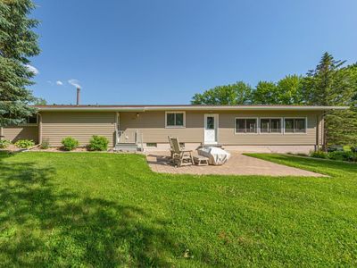 8992 Shields Lake Path, Faribault, MN, 55021