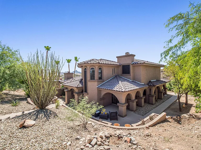 15709 E Greystone Dr — Photo 26