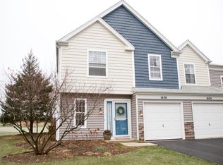 1636 Pebble Beach Cir, Elgin, IL 60123