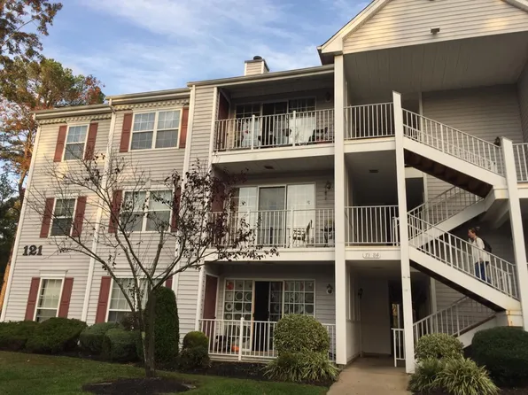 81 Apache Ct #2103, Galloway, NJ 08205