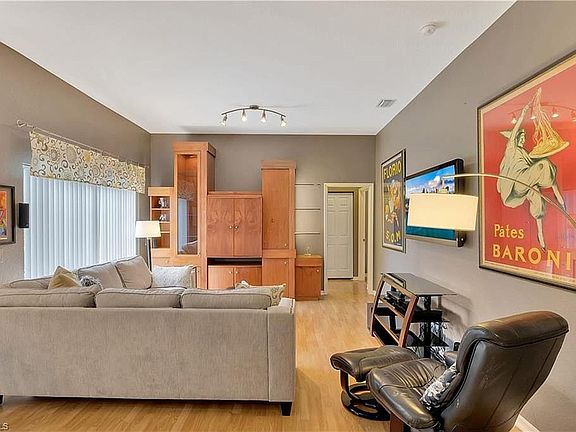 3rd image of 16604 Wellington Lakes Cir
