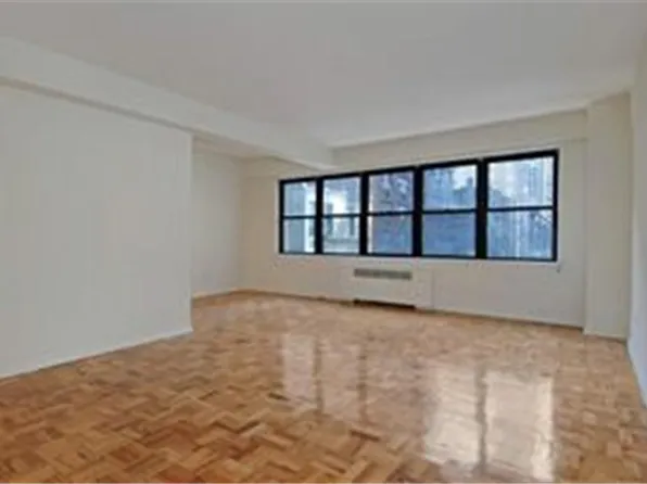 301 East 48th Street image 1 of 5