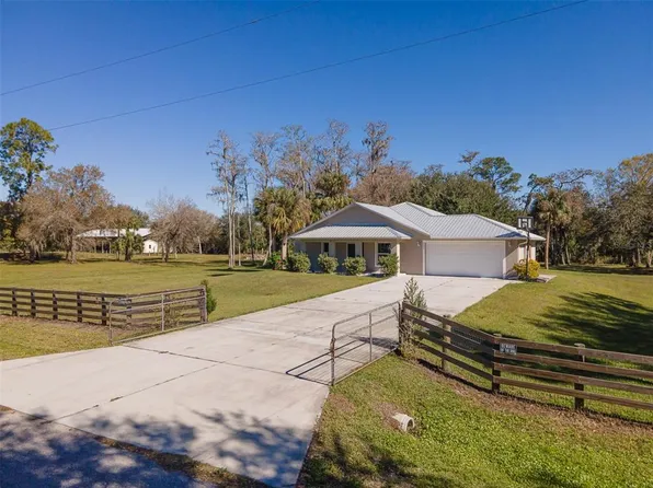 2245 Scott Rd, Labelle, FL 33935