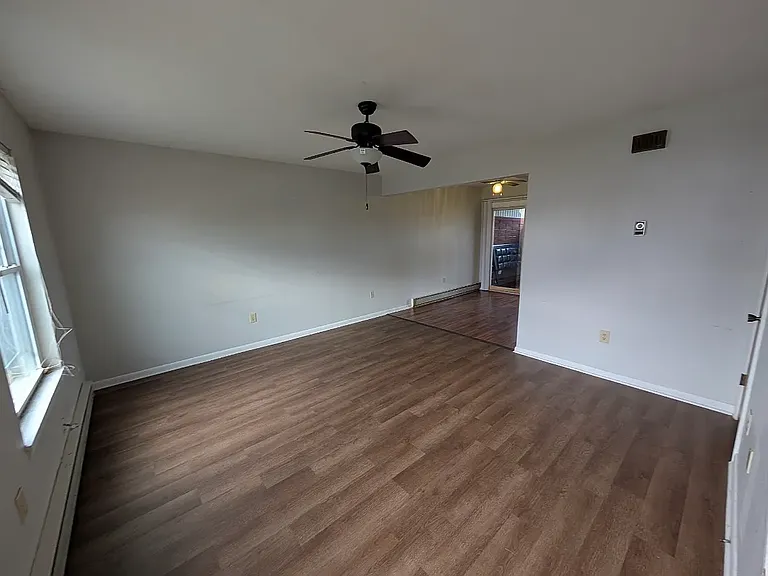 302 Musser Ave #D — Photo 3
