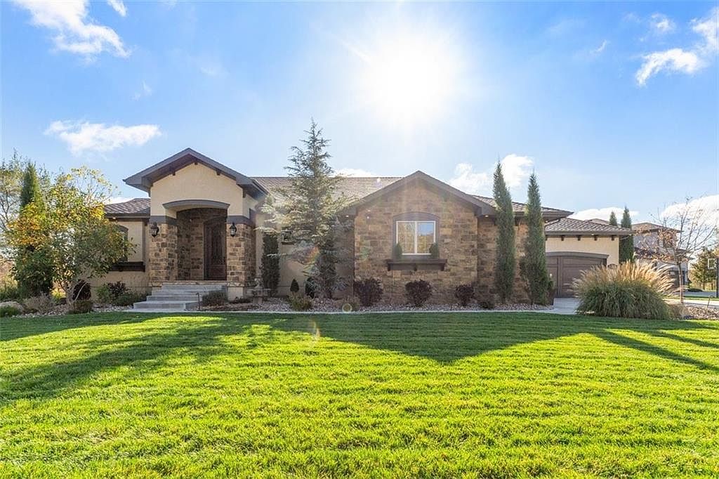 4655 NW Tuscan Rdg, Riverside, MO 64150 | Zillow