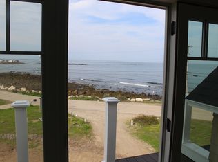 475 Webhannet Dr, Wells, ME 04090