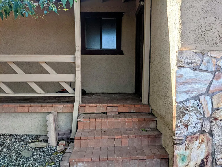 1580 S Destry Ln — Photo 36