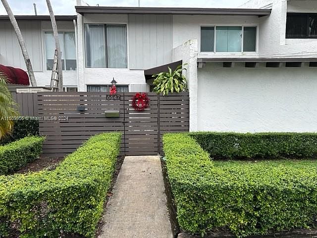 2nd image of 6647 SW 112th Ct