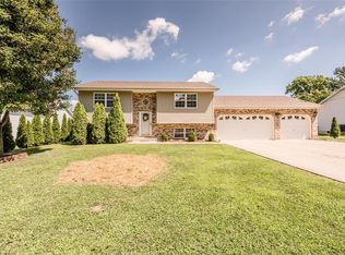620 School Ave, East Alton, IL