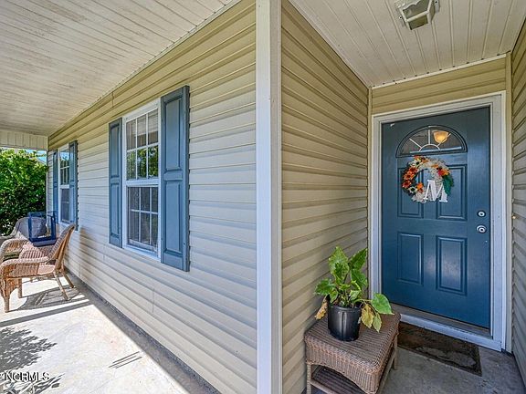 3rd image of 1161 Amber Pines Dr