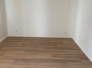 4038 W 129th St APT 2, Hawthorne, CA 90250