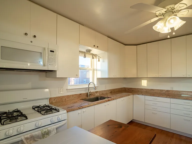 300 E Homestead Ave #2B — Photo 8