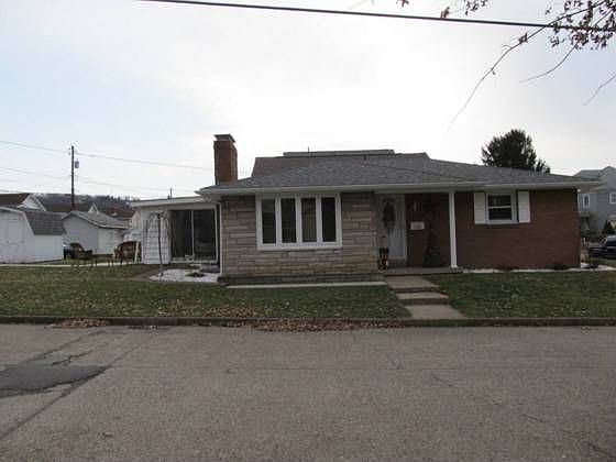 1st image of 4192 Adams Ave