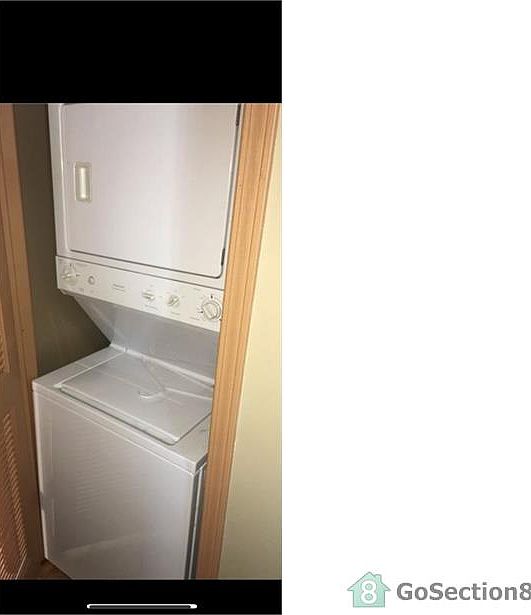 2nd image of 5436 S Loomis Blvd #1