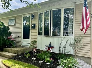 44 Floradale Ave, Tonawanda, NY 14150
