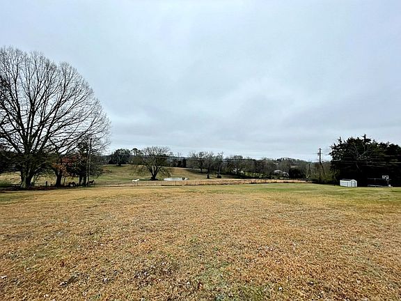 4th image of 8 Oakwood Dr Lot A8