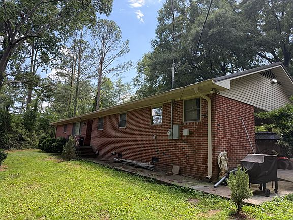 2nd image of 310 Curtis Rd