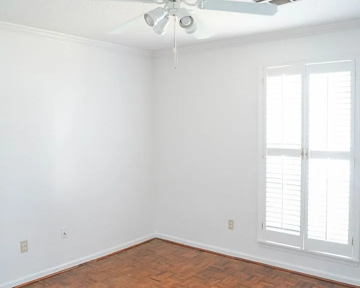 1311 Royal Oaks Ct — Photo 10