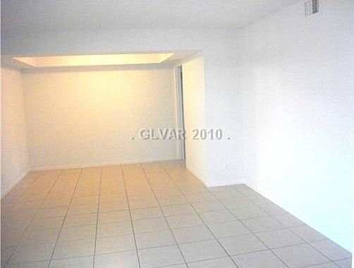 5th image of 4862 San Sebastian Ave