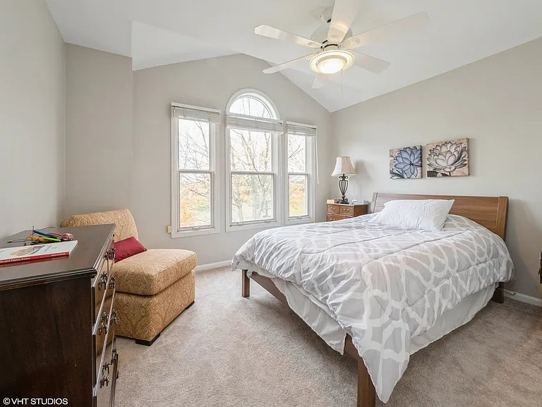 445 Blue Ash Dr — Photo 13