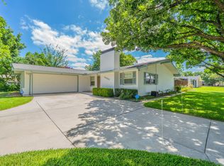 12050 High Meadow Ct, Dallas, TX 75234