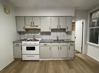 46 W 18th St APT 2, Bayonne, NJ 07002