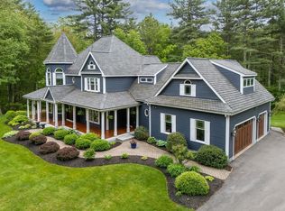 52 Hardy Rd, Bedford, NH 03110