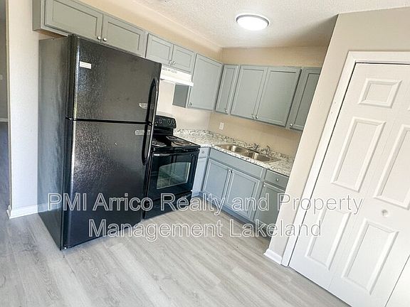 5th image of 457 Beech Ave