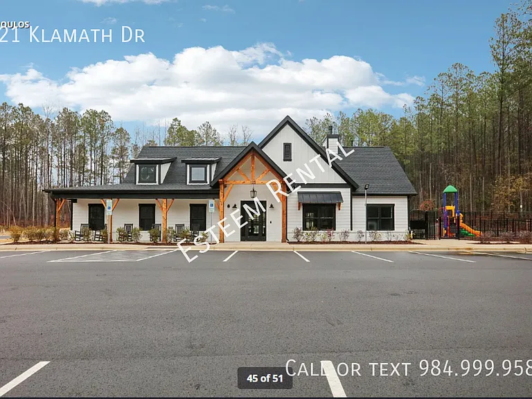 121 Klamath Dr — Photo 42