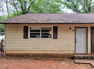 1015 W Slaton Ave, Griffin, GA