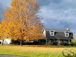 120 Ardelean Dr, Owosso, MI 48867